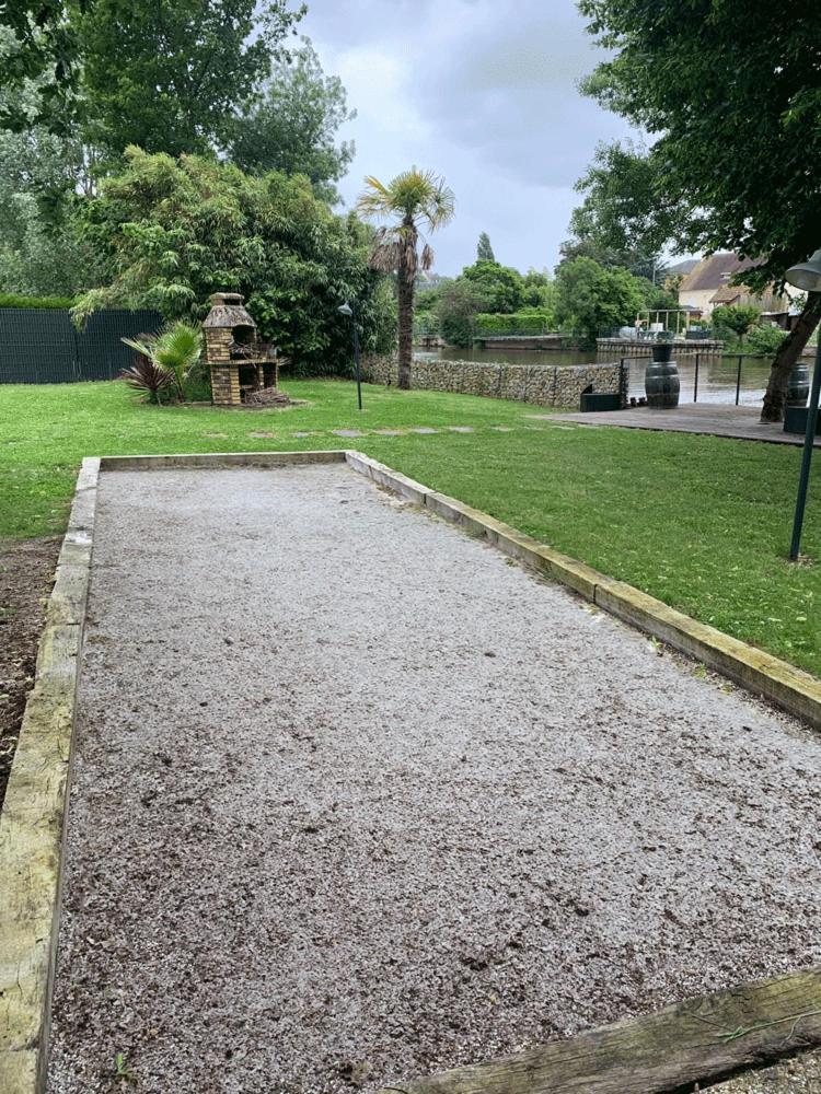Bords De Sarthe Panzió Le Mans Kültér fotó